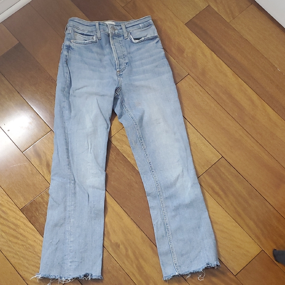 Zara Women's Straight Leg Jeans in Light Blue